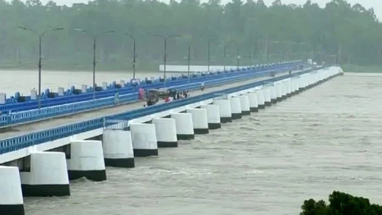 তিস্তার পানিতে লালমনিরহাটের নিম্নাঞ্চল প্লাবিত, পাঁচ হাজার পরিবার পানিবন্দী