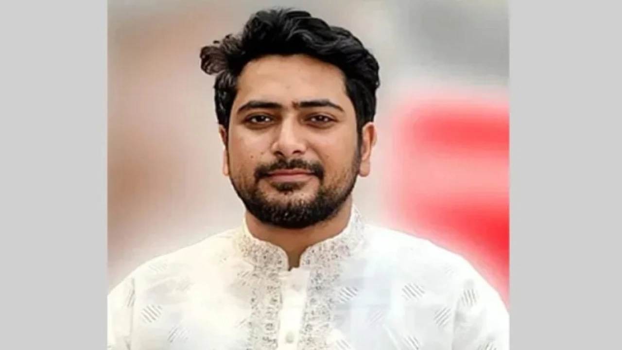 জাতীয় ৩ নেতা ও শহীদ হাদির কবর জিয়ারতের মধ্য দিয়ে এনসিপি’র নির্বাচনী প্রচারণা শুরু