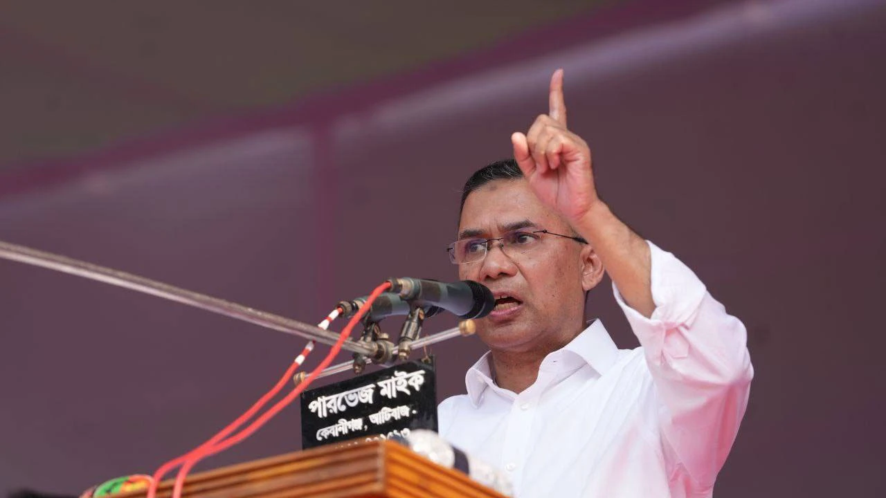 অনেকে বেহেশতের টিকিট বিক্রির মাধ্যমে ভোট চাচ্ছে: তারেক রহমান