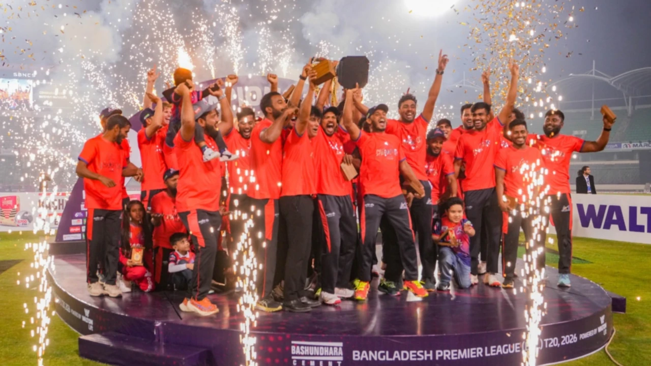 বিপিএল দ্বাদশ আসরে চ্যাম্পিয়ন রাজশাহী