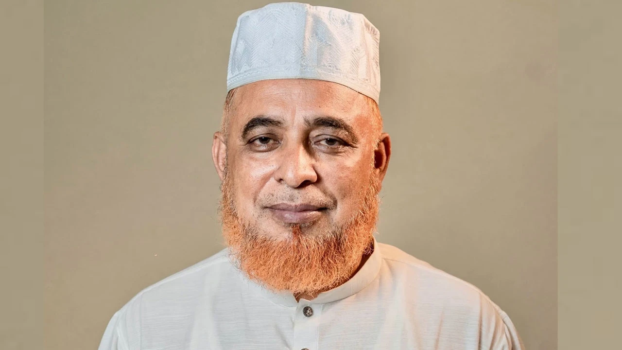 চট্টগ্রাম-৩ আসনে আচরণবিধি লঙ্ঘন, জামায়াত প্রার্থীকে শোকজ