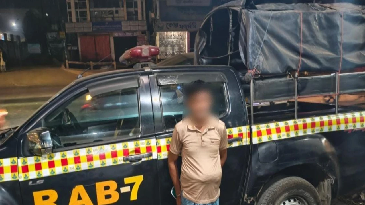 ফেনী আদালতে ১৪ বছর সাজাপ্রাপ্ত আসামি চট্টগ্রামে গ্রেপ্তার
