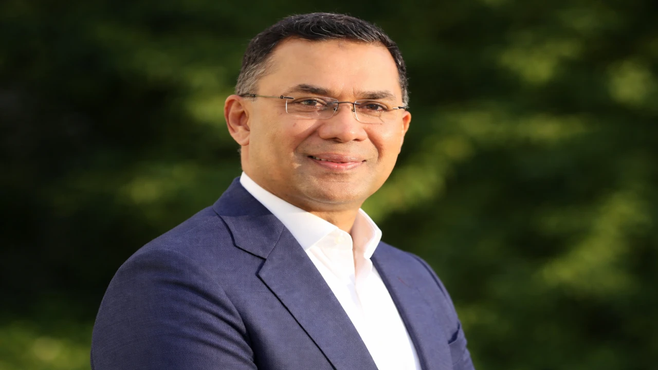 স্কুল চলাকালীন সময়ে যানজট নিরসনে শিক্ষামন্ত্রীকে বিকল্প খুঁজতে নির্দেশনা প্রধানমন্ত্রীর