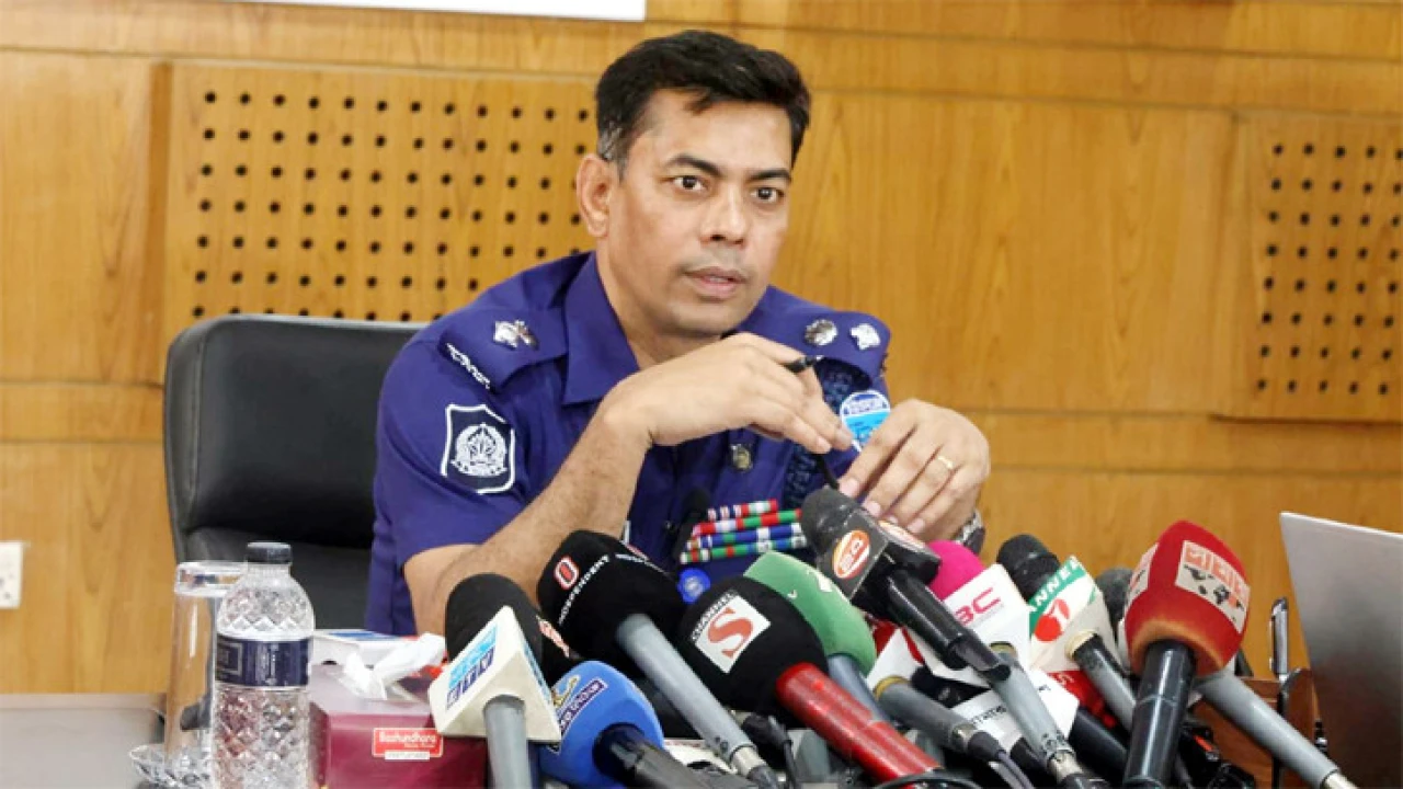 চট্টগ্রামে সন্ত্রাস, টার্গেট কিলিং-চাঁদাবাজি বন্ধে জিরো টলারেন্সে পুলিশ