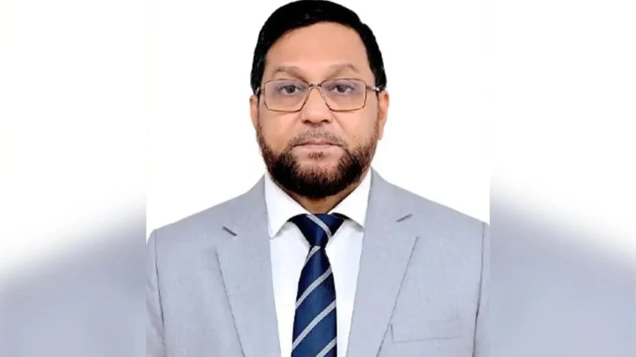 ডিএমপির নতুন কমিশনার মোসলেহ উদ্দিন আহমদ, প্রজ্ঞাপন জারি