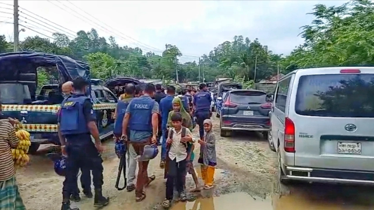 জঙ্গল সলিমপুরে র‍্যাব ক্যাম্পে সন্ত্রাসী হামলা, রাতভর গোলাগুলি,যৌথবাহিনীর অভিযান