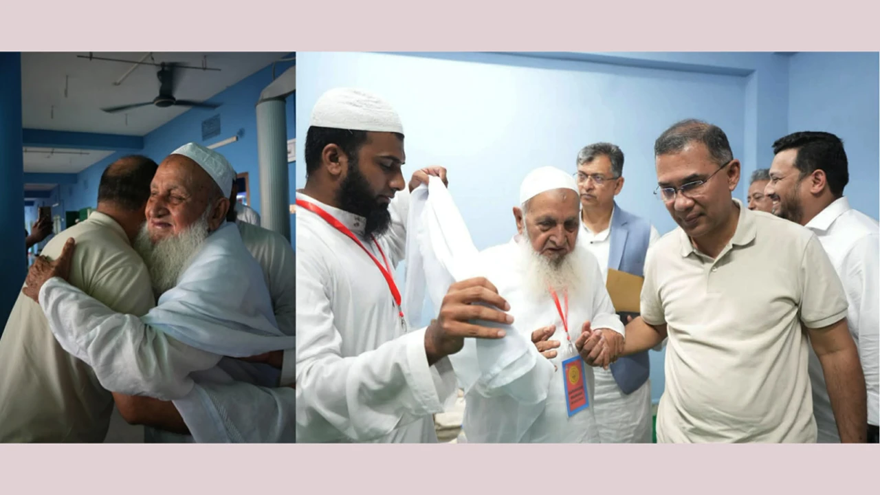 ফটিকছড়িতে হেফাজত আমিরের সঙ্গে প্রধানমন্ত্রীর সাক্ষাৎ