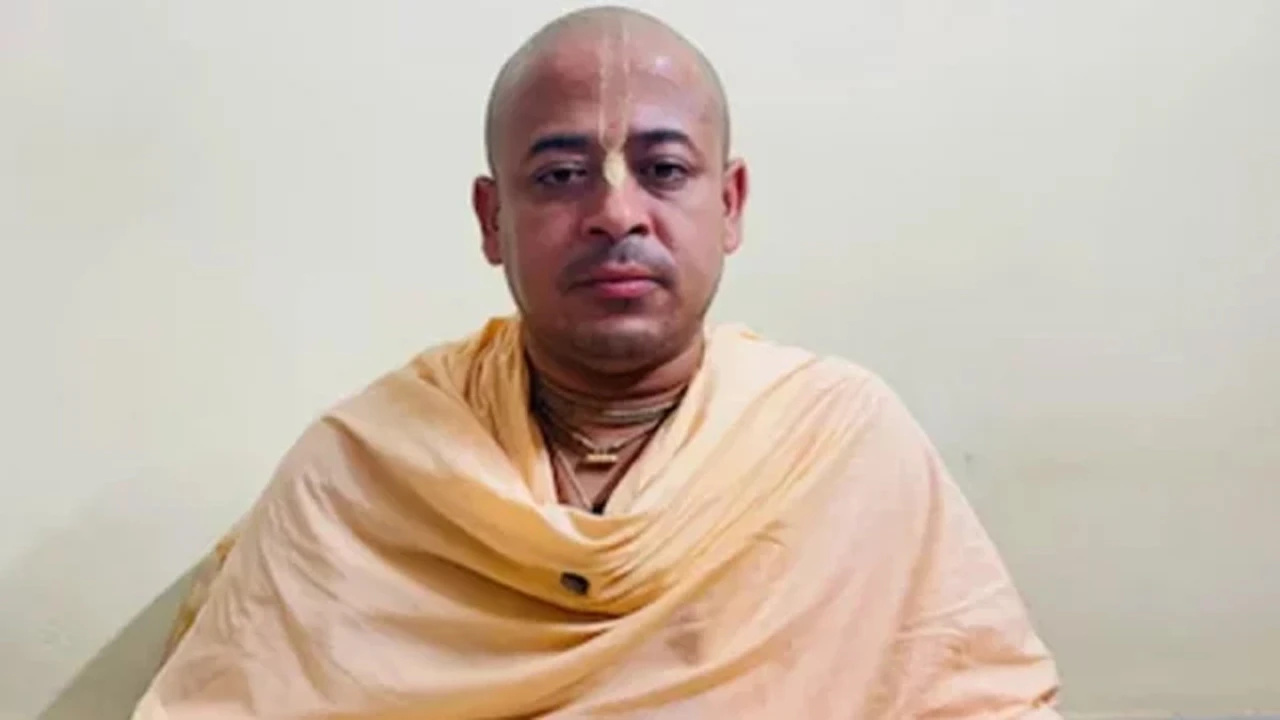 চিন্ময় কৃষ্ণকে ৫ ঘণ্টার প্যারোলে মুক্তির অনুমতি